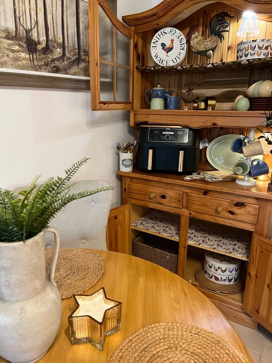 Dresser / unit - Image 4