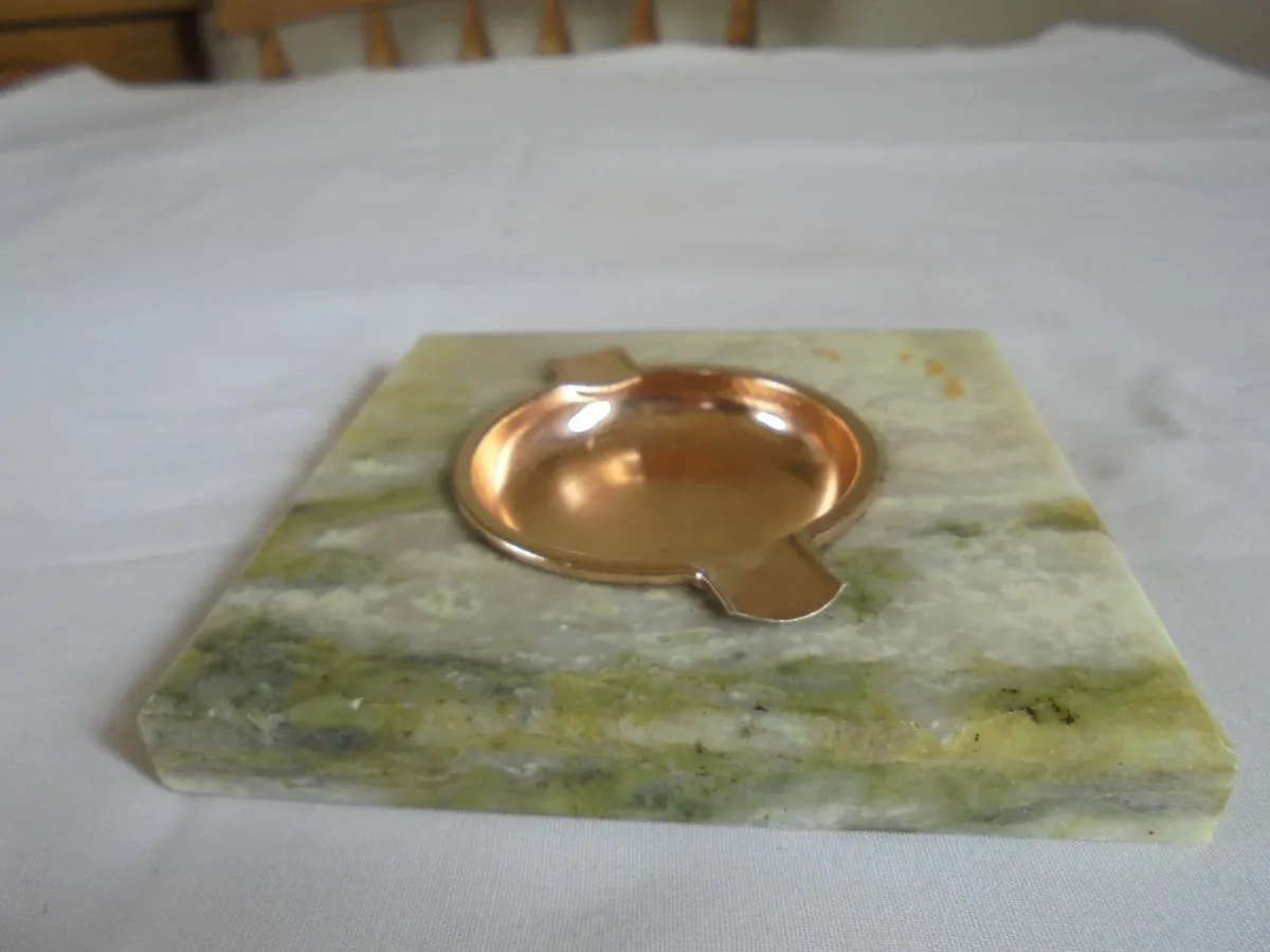 Antique Marble Ashtray for Sale - Image 3