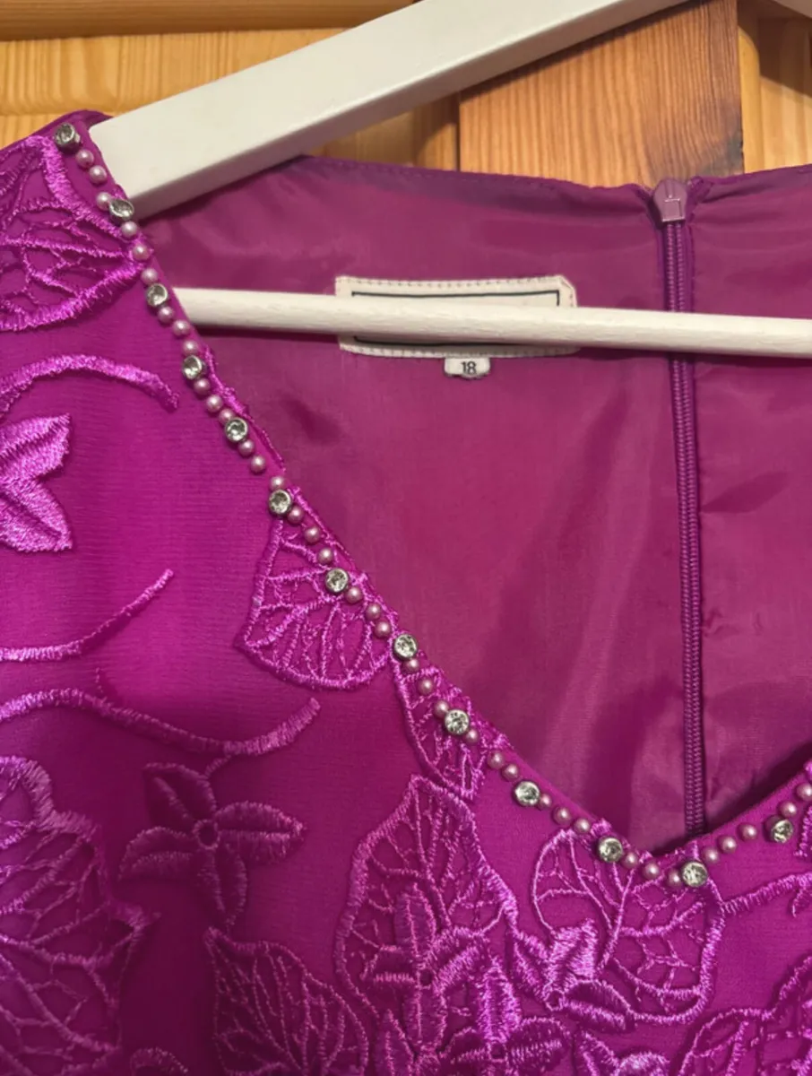 Mother of the bride dress - Image 2