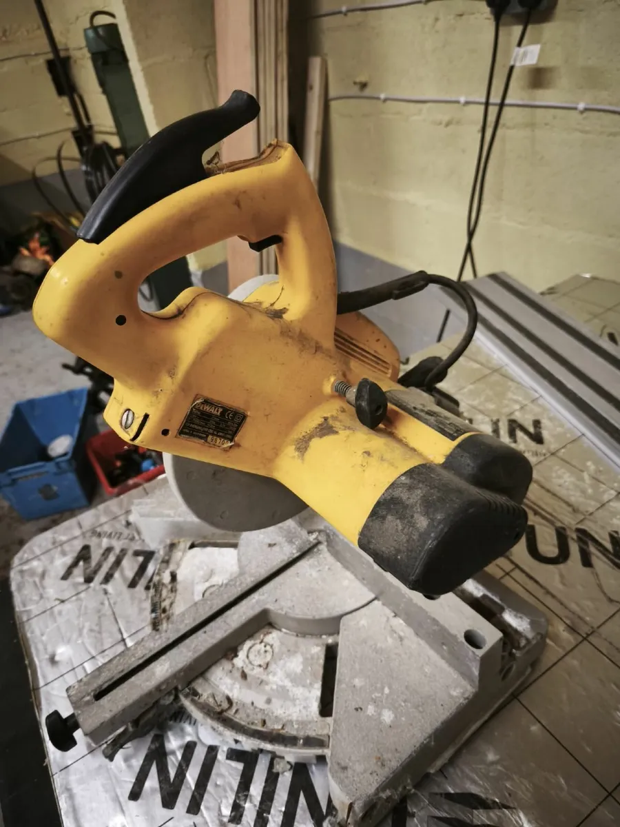 Dewalt Mitre Saw - Image 2