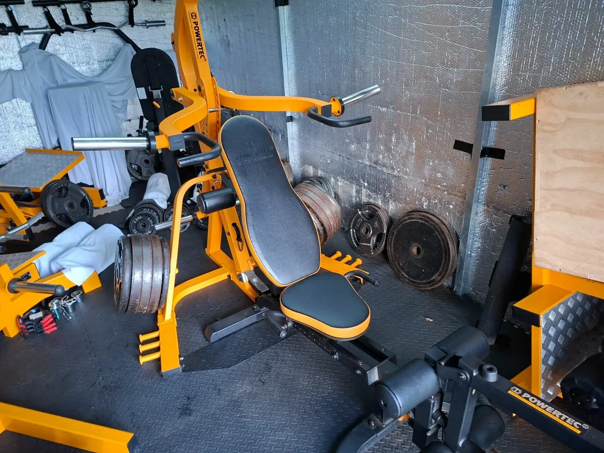 powertec lever gym and attachments - Image 3