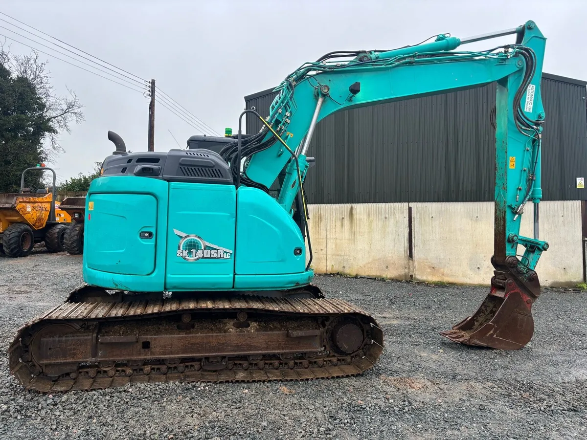 Kobelco digger not hitachi case Doosan jcb - Image 2