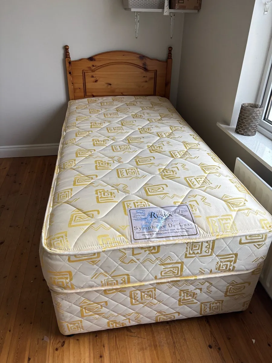 Single bed - Image 1