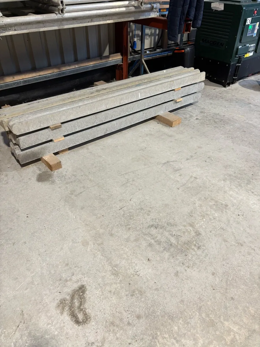 Concrete H post - Image 1