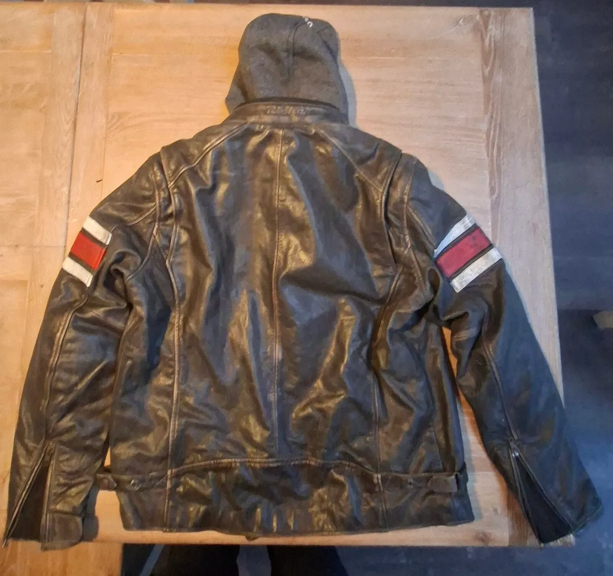 Motorcycle gear - Image 3