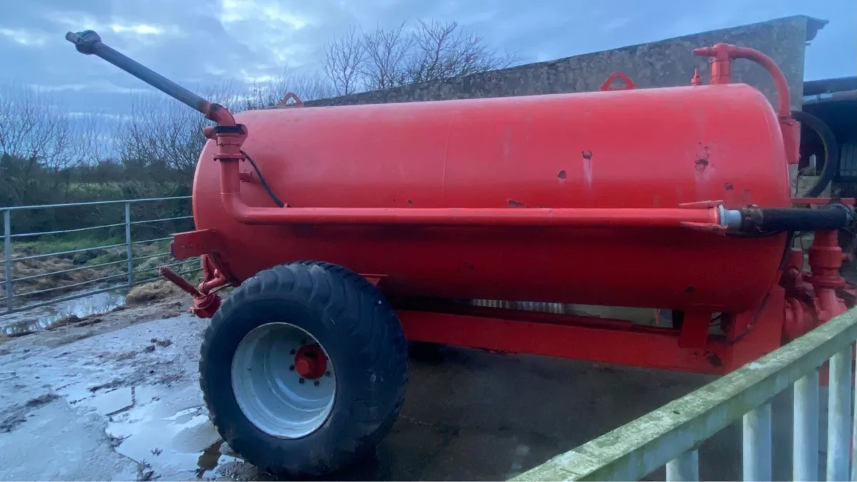 1600 Gallon star tank - Image 2