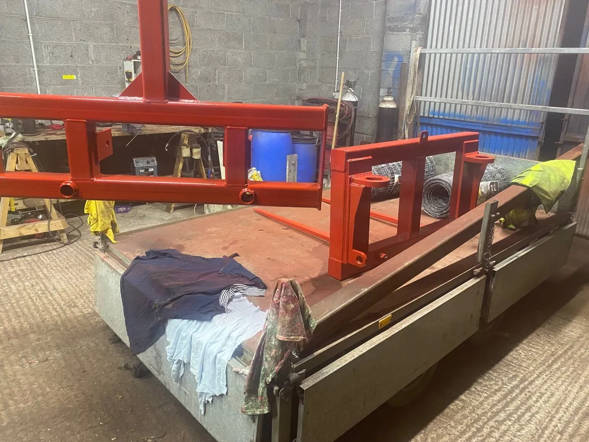 Bale spike - Image 4