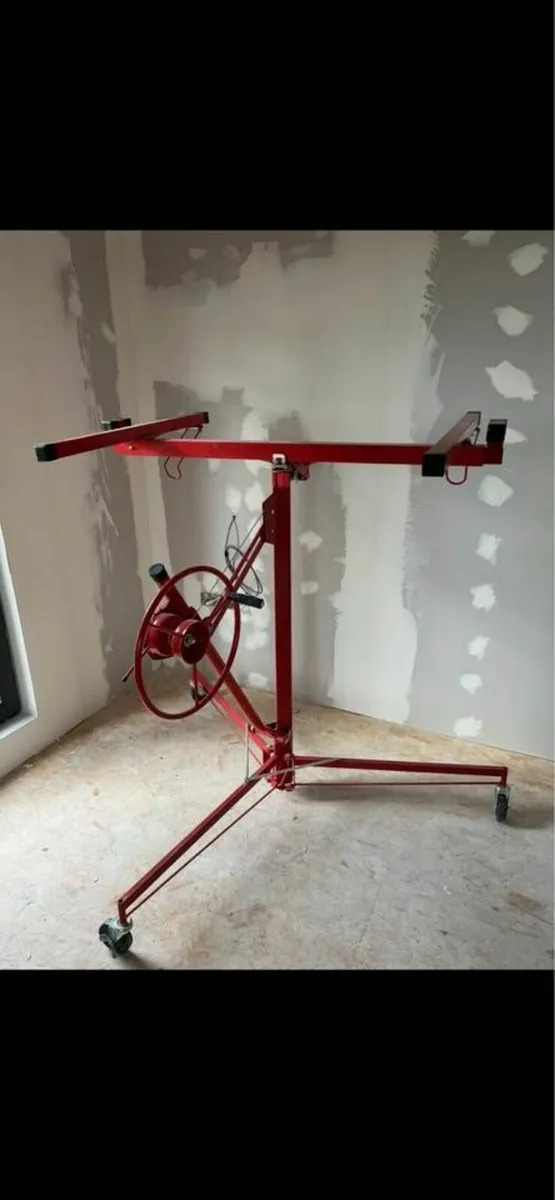 Plasterboard lift - Image 1