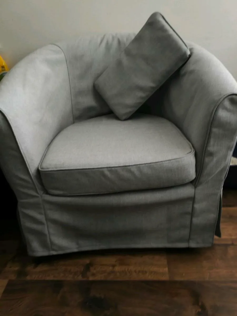 New IKEA chair,45 euro - Image 2