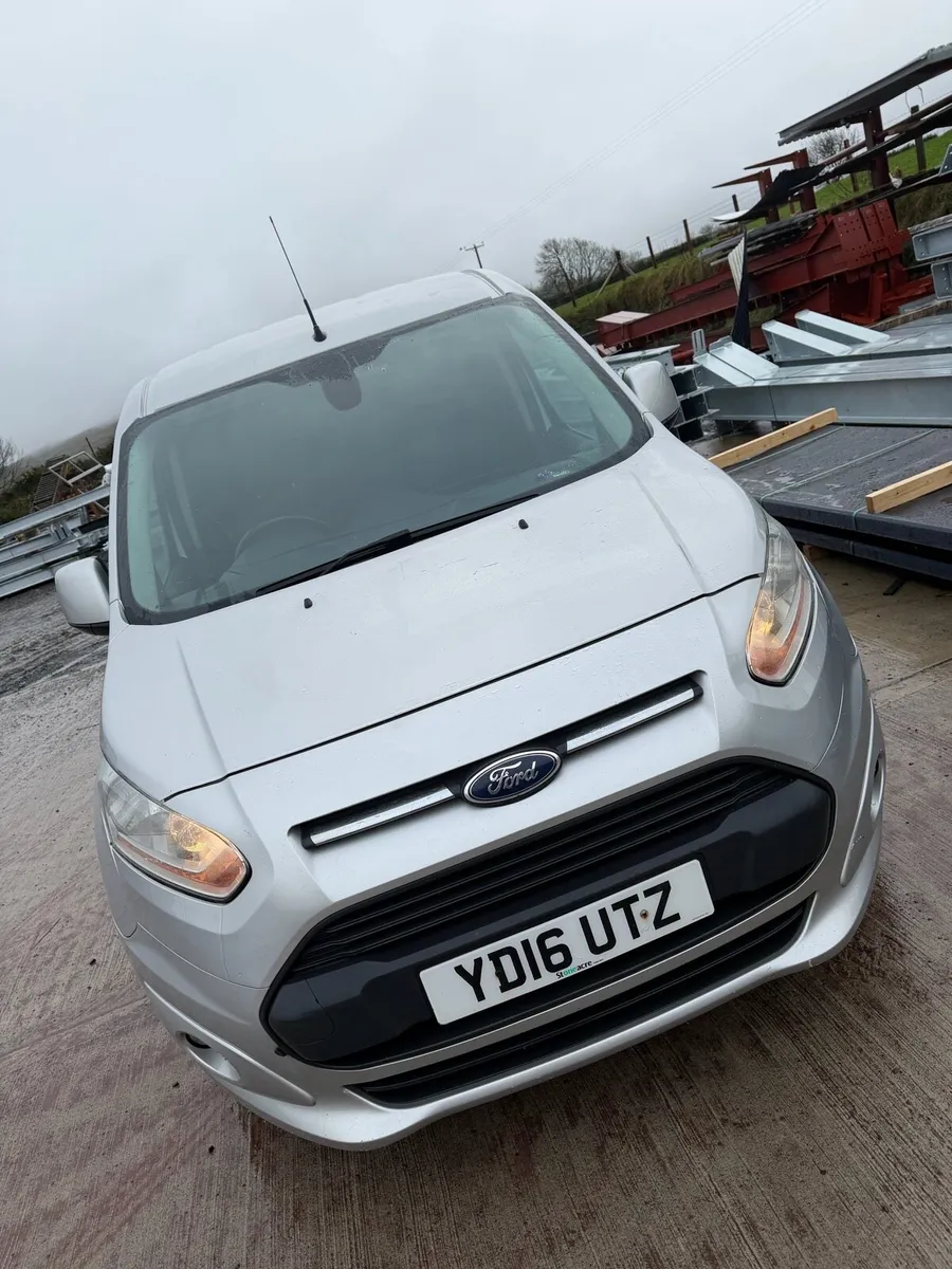 Ford Transit Connect Van - Image 2