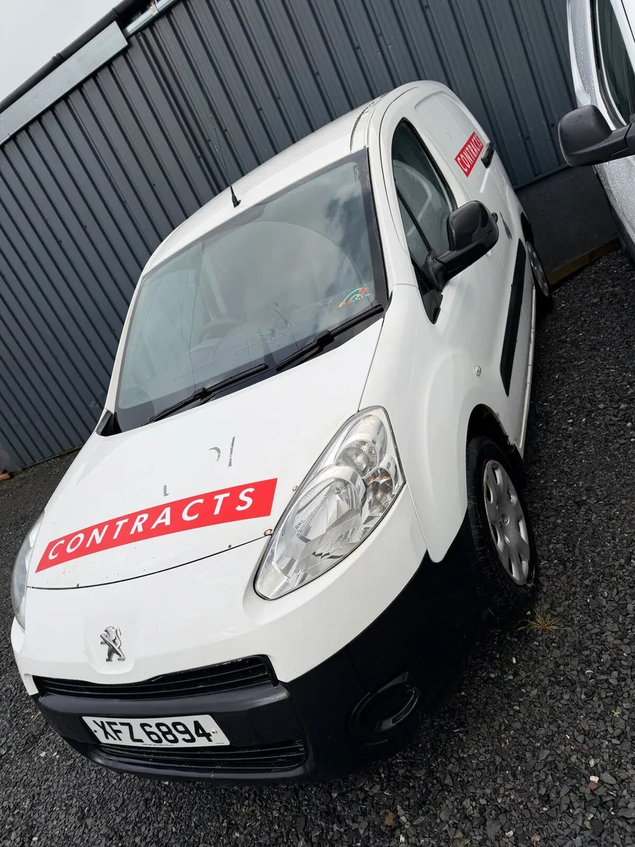Peugeot Partner Van - Image 3