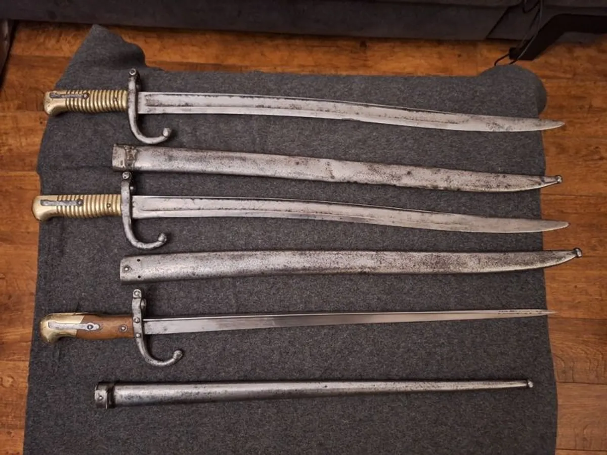 antique french bayonets - Image 3