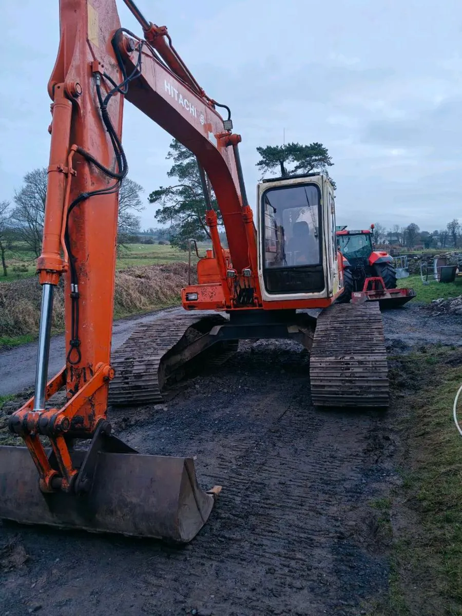 Hitachi Ex100 Digger - Image 1