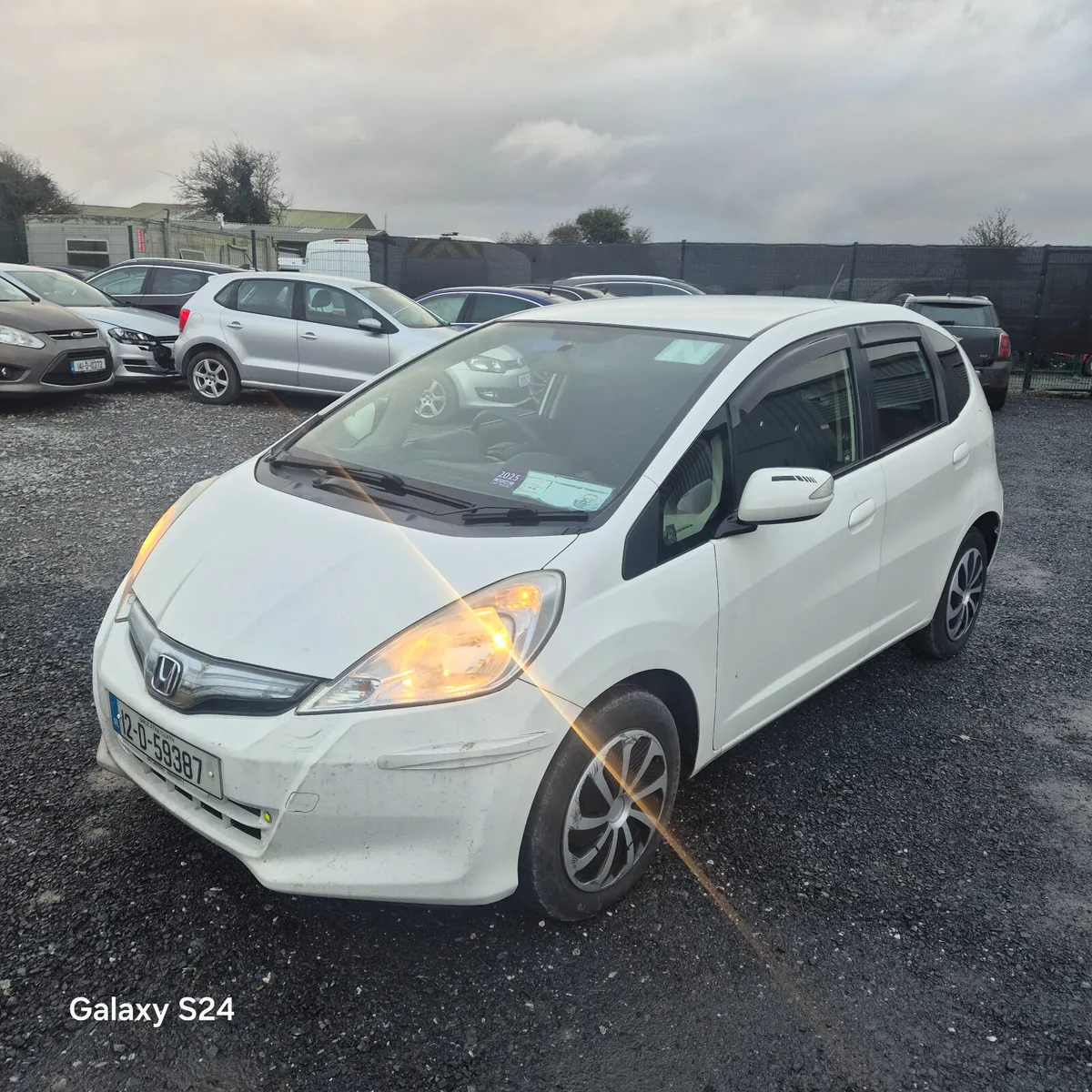 2012 honda fit hybrid auto - Image 1