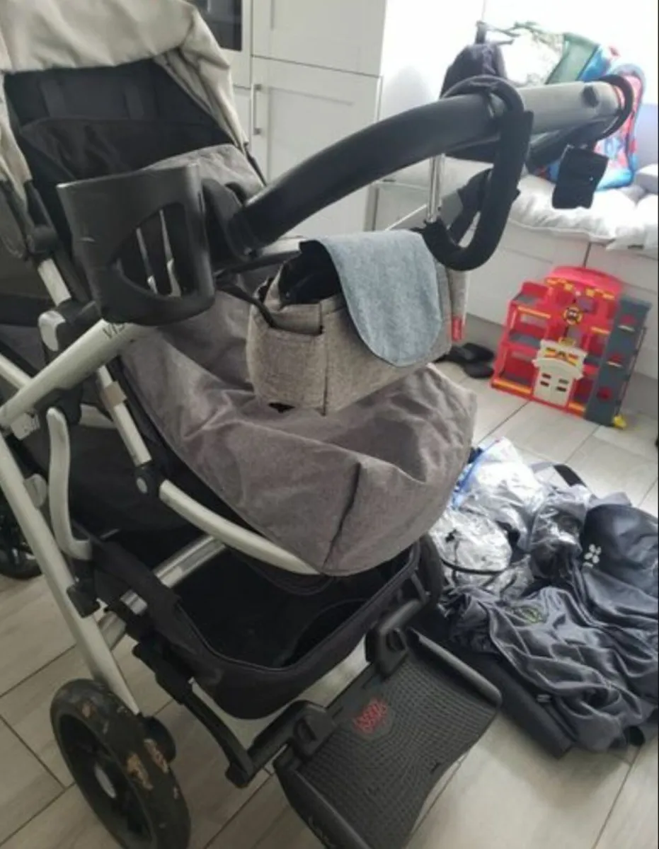 Pram  with accessories - Image 3