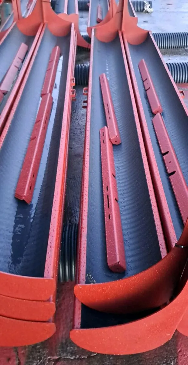 Troughs springs ON - Image 2