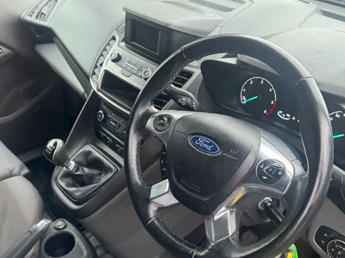 Ford Transit connect 2019 + vat - Image 3