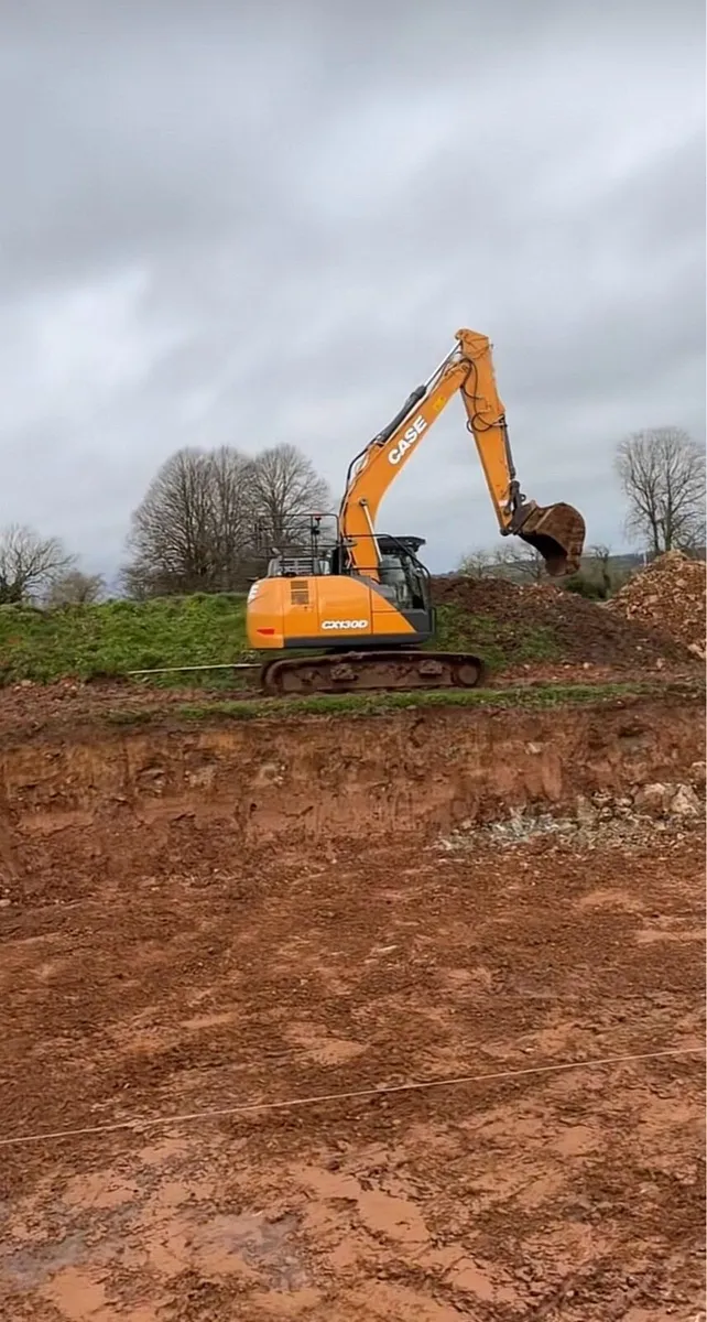 13 ton Digger Hire available - Image 4