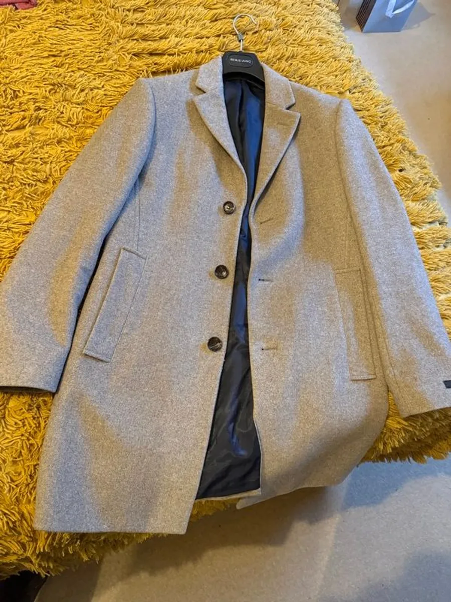 2 Remus Uomo Overcoats Barely Worn - Free Shipping in Ireland - Image 1