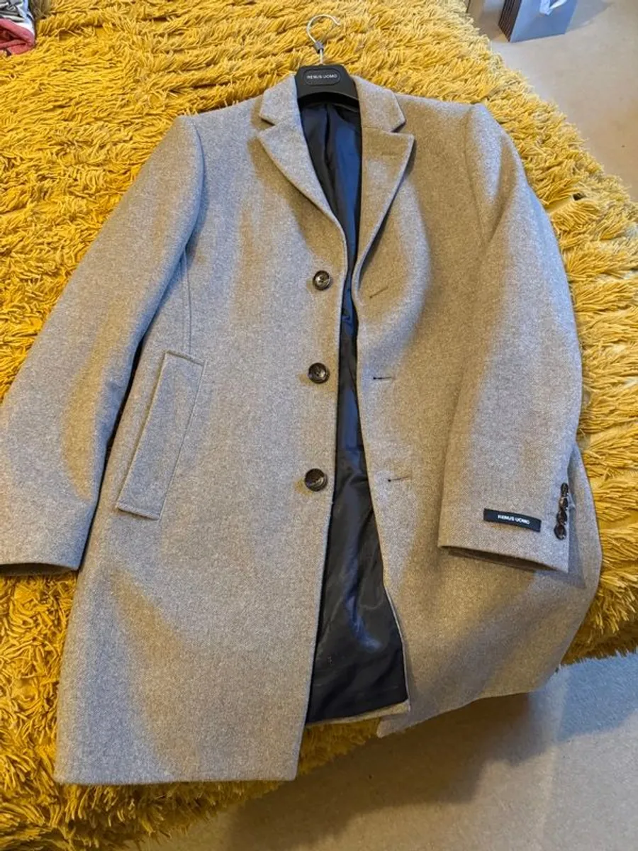 2 Remus Uomo Overcoats Barely Worn - Free Shipping in Ireland - Image 3