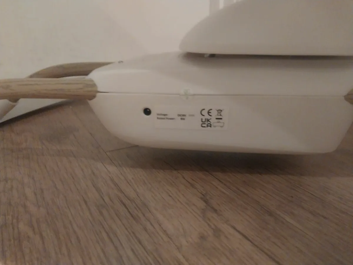 Baby Chair- Oyster Smart Motion Rocker - Image 3