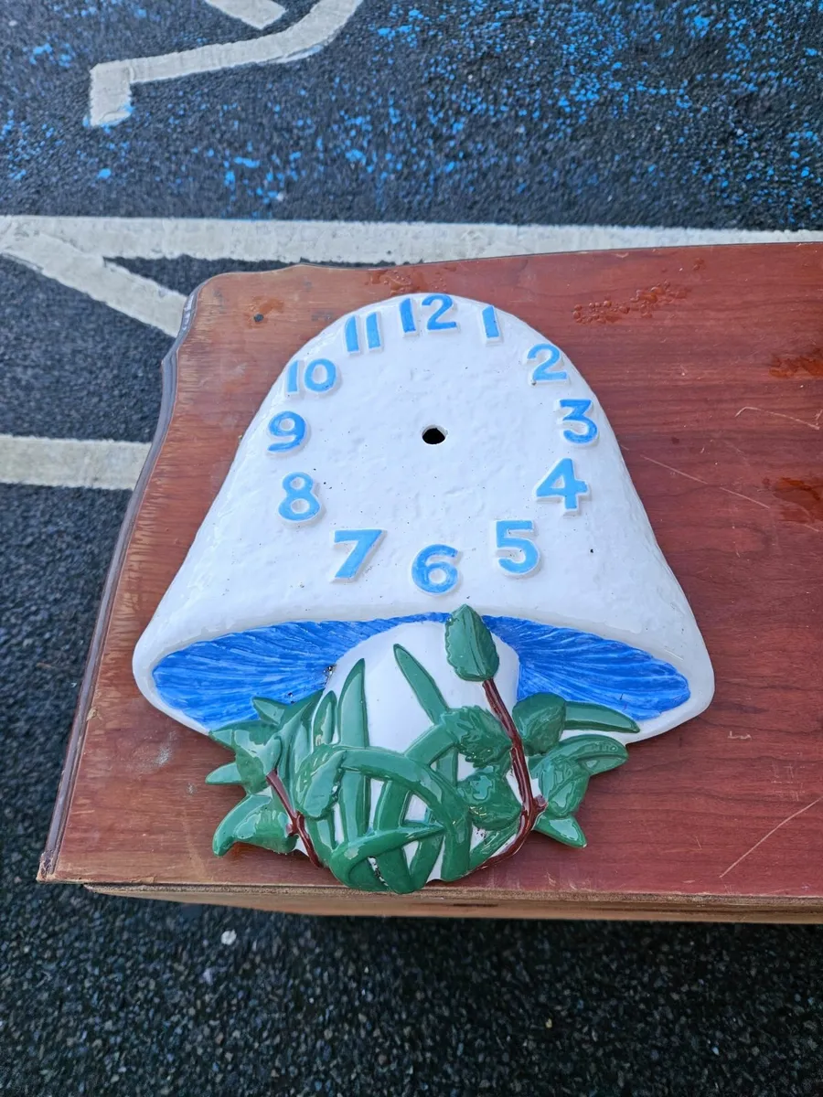 Vintage Arnels Mushroom Clock - Image 2