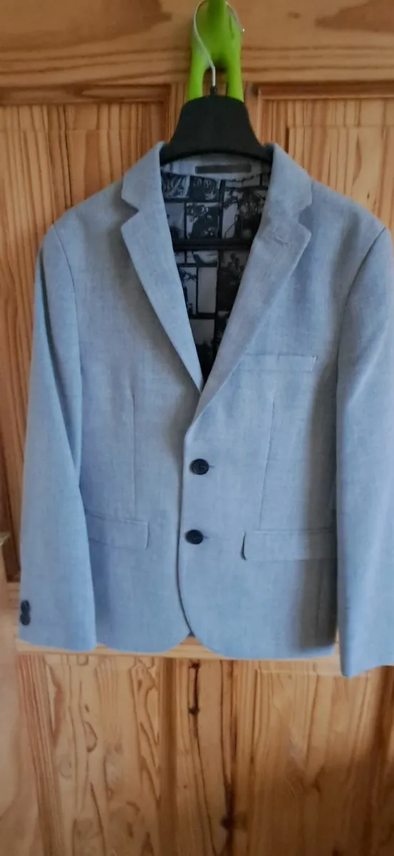 Boy's Communion suit - Image 3