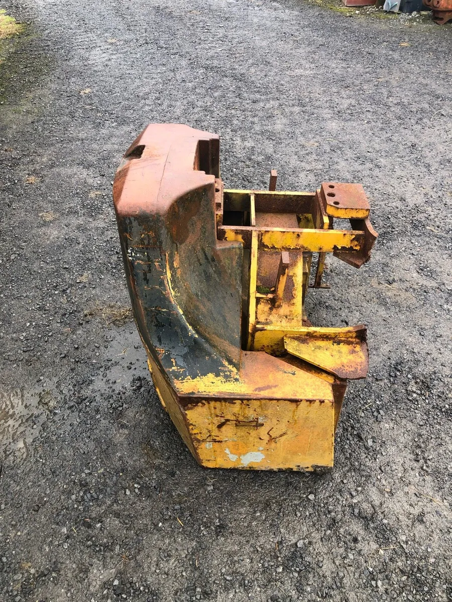 Forklift Ballast counterweight - Image 2