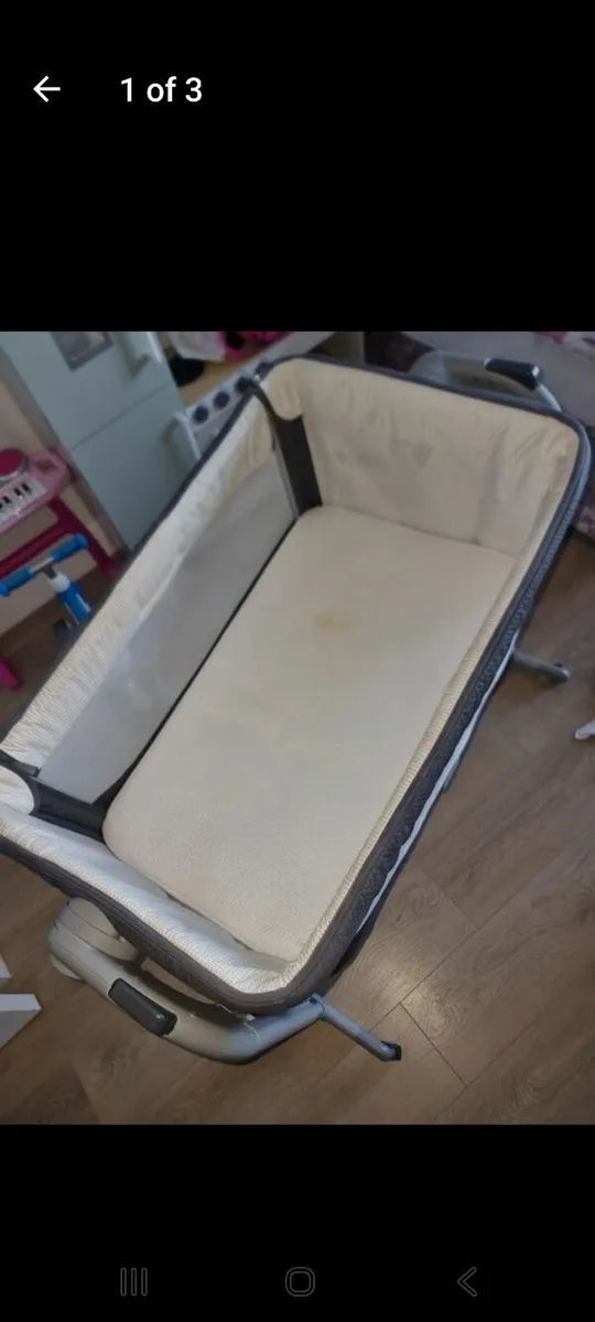 Chicco next to me - Image 3