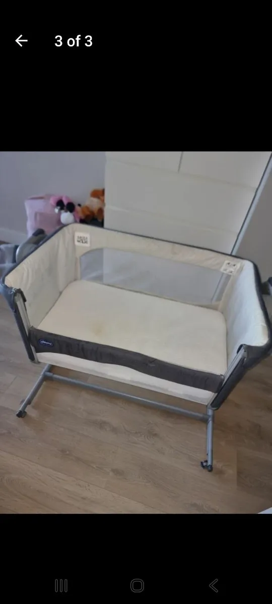 Chicco next to me - Image 1