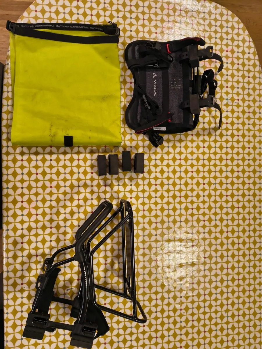 Bikepacking front rack & Handlebar bag - Image 4