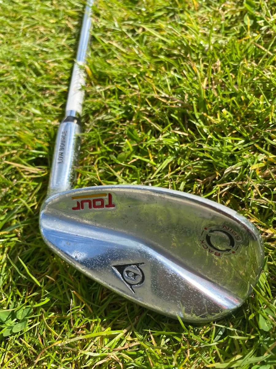 Dunlop 64 degree wedge - Image 1