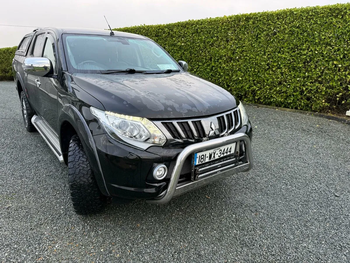2018 Mitsubishi L200 Crew Cab - Image 2
