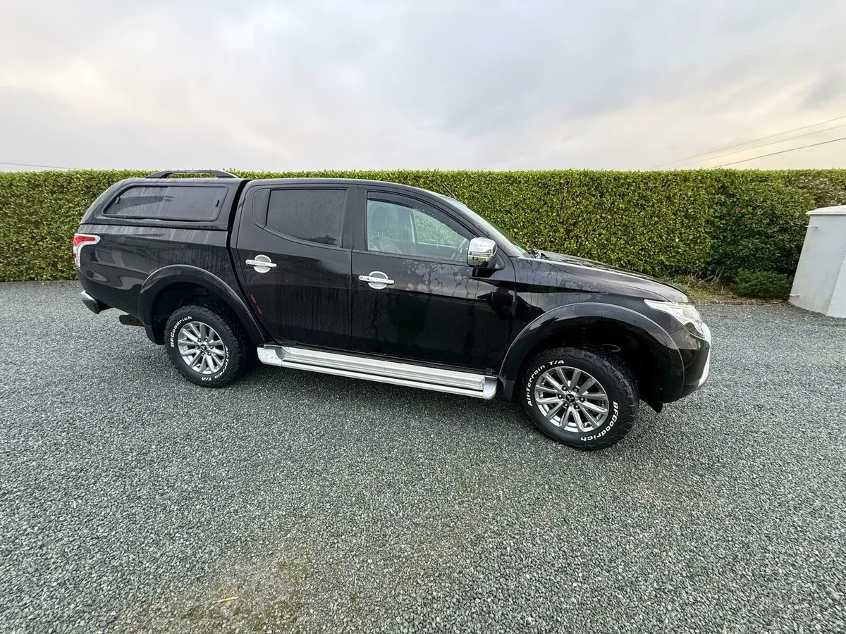 2018 Mitsubishi L200 Crew Cab - Image 3