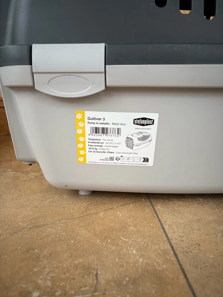 Pet Carrier - Image 3