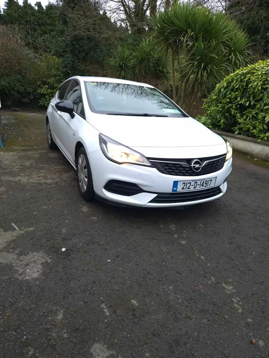 2021 Opel Astra van - Image 2