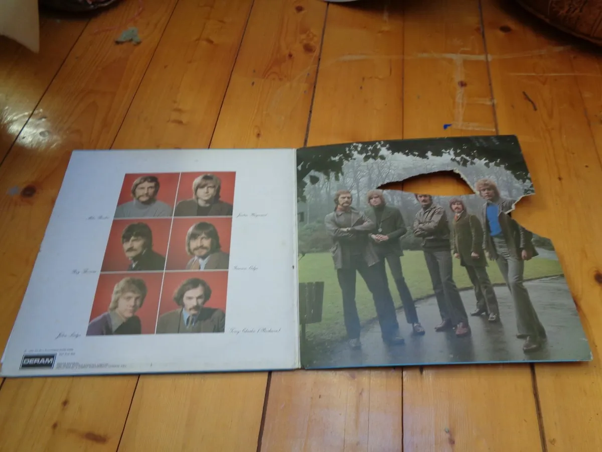 Moody Blues "On the Threshold of a Dream Vinyl Lp - Image 2