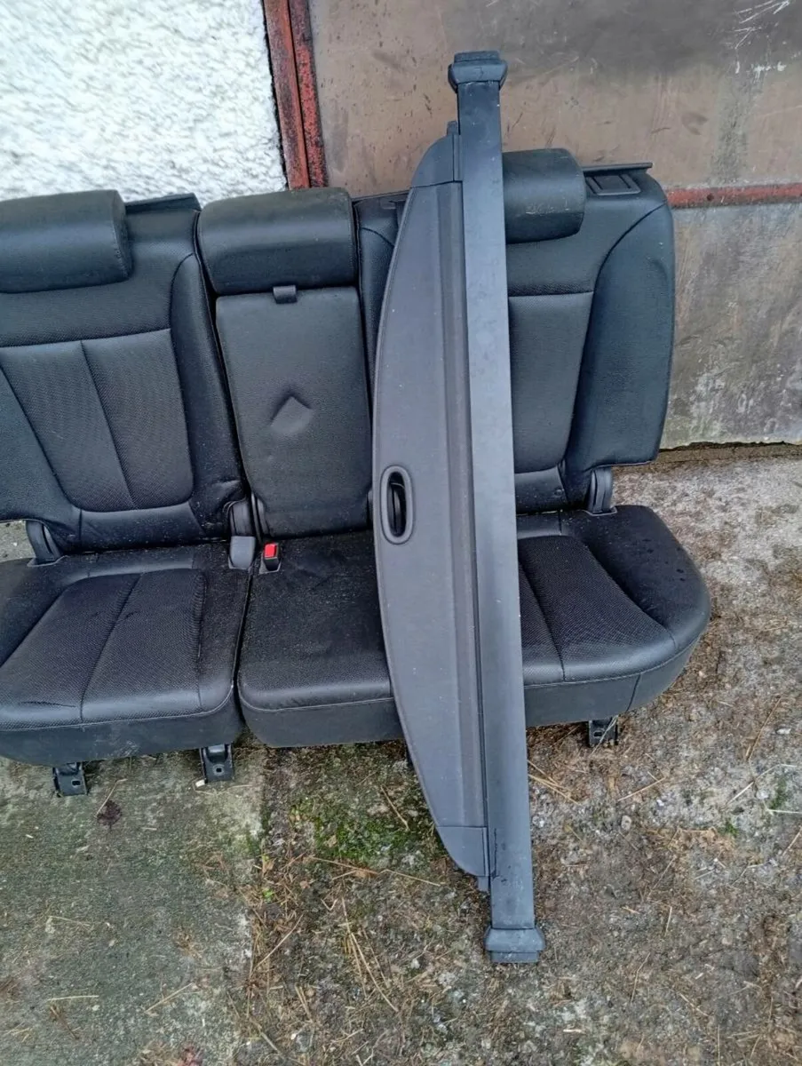 Rear leather seats - Image 2