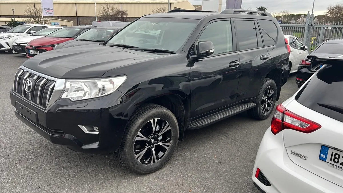 Toyota Land Cruiser 2023 LWB Automatic - Image 2