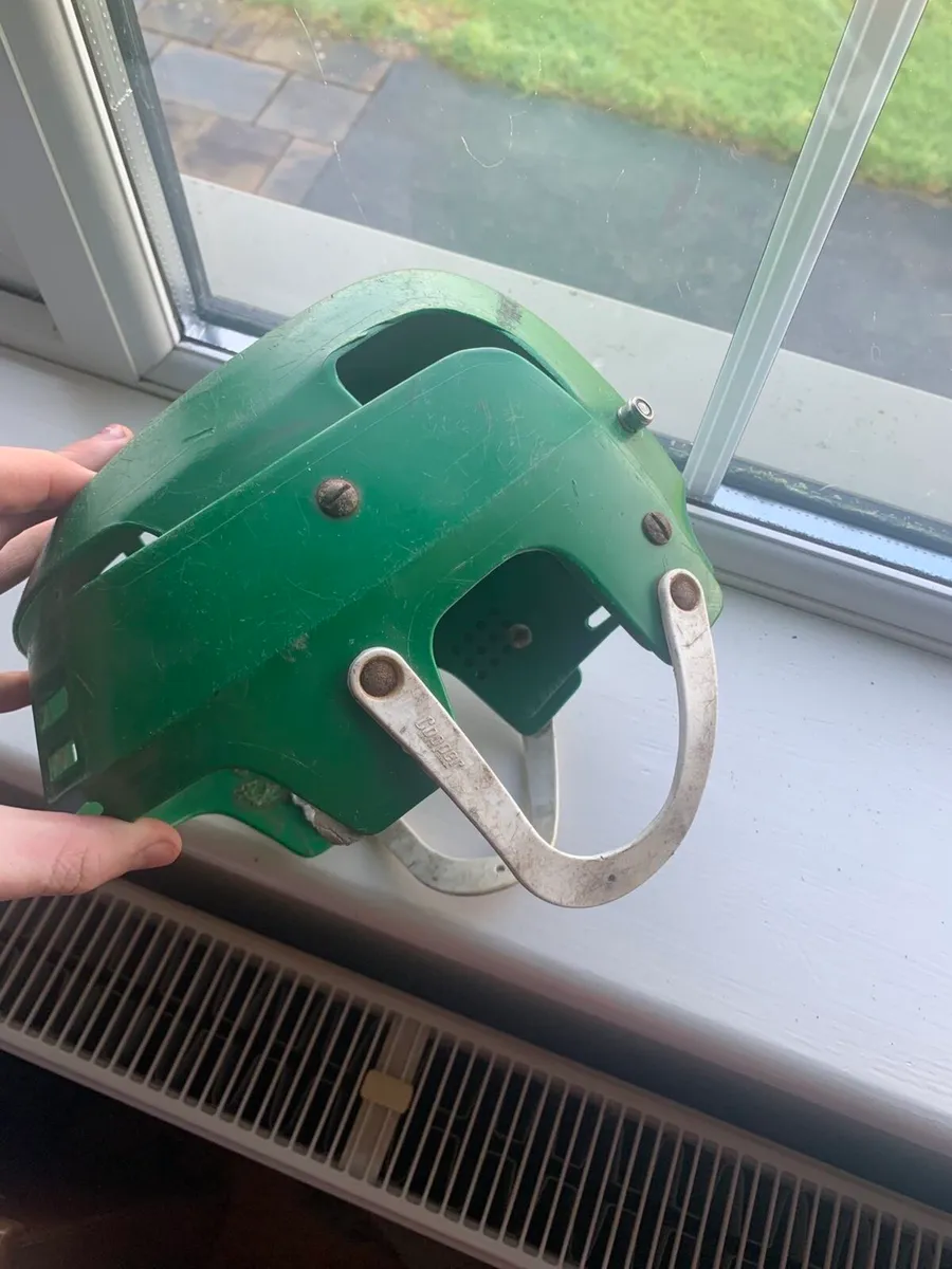 Green cooper helmet - Image 4