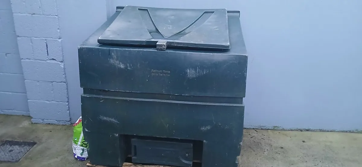 coal bunker - Image 1