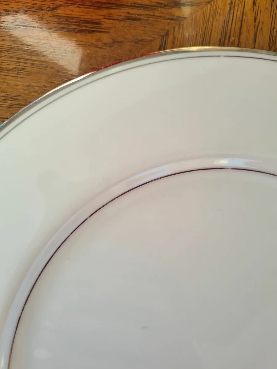 Bone China Plates - Image 3