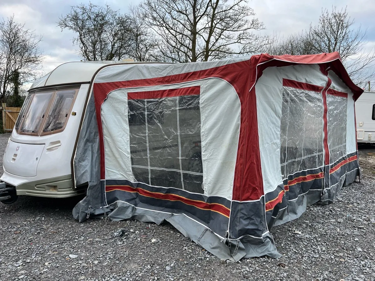 5 berth caravan & awning - Image 1
