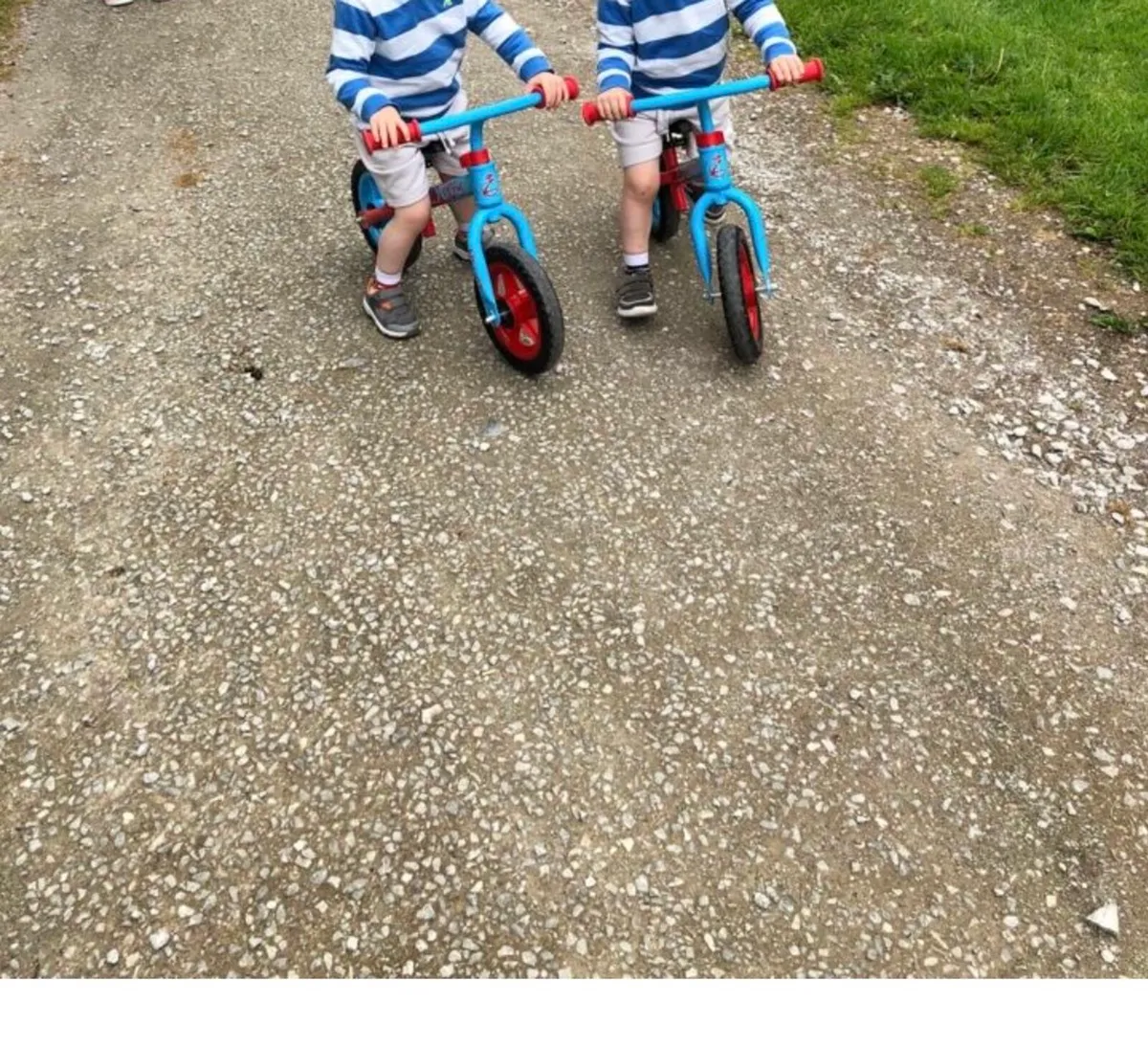 Toddler balance bike * 2 - Image 2