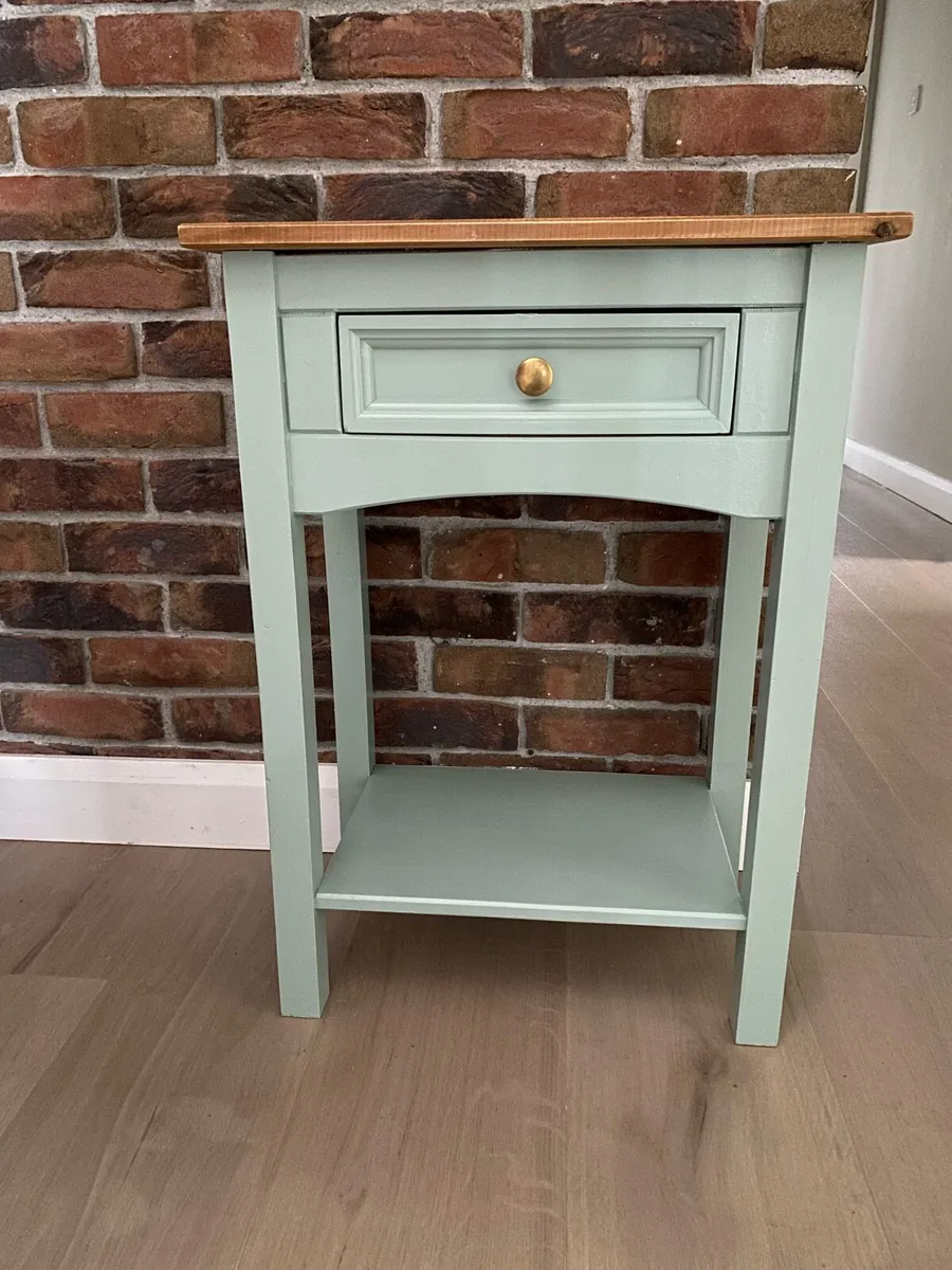 Small Console Table / Plant Table - Image 2