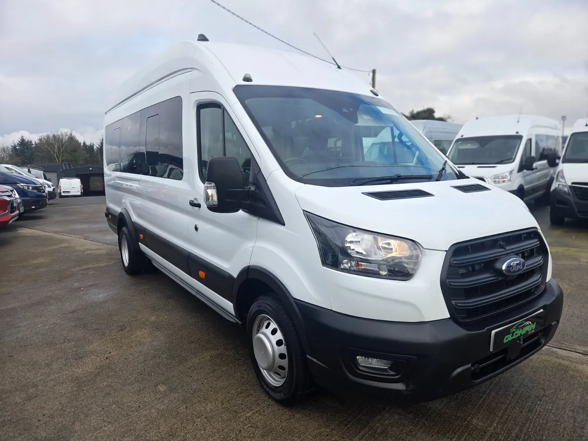 2022 FORD TRANSIT MINIBUS 17 SEATER  IMMACULATE - Image 4