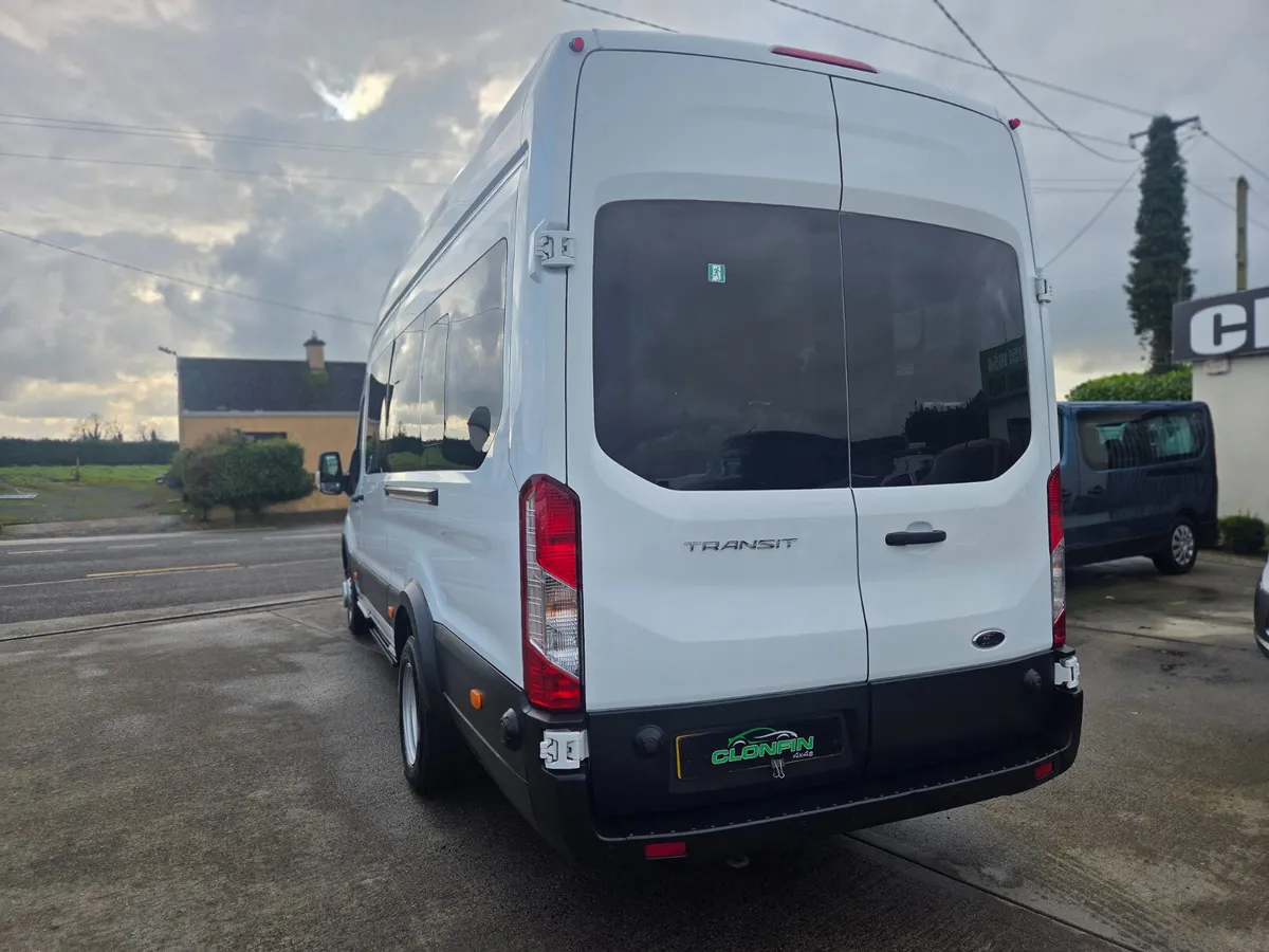 2022 FORD TRANSIT MINIBUS 17 SEATER  IMMACULATE - Image 2