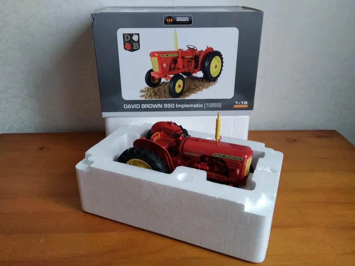 David brown 950 model tractor. - Image 1