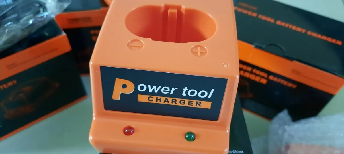 Power Tool Paslode Replacement Battery Chargers - Image 3