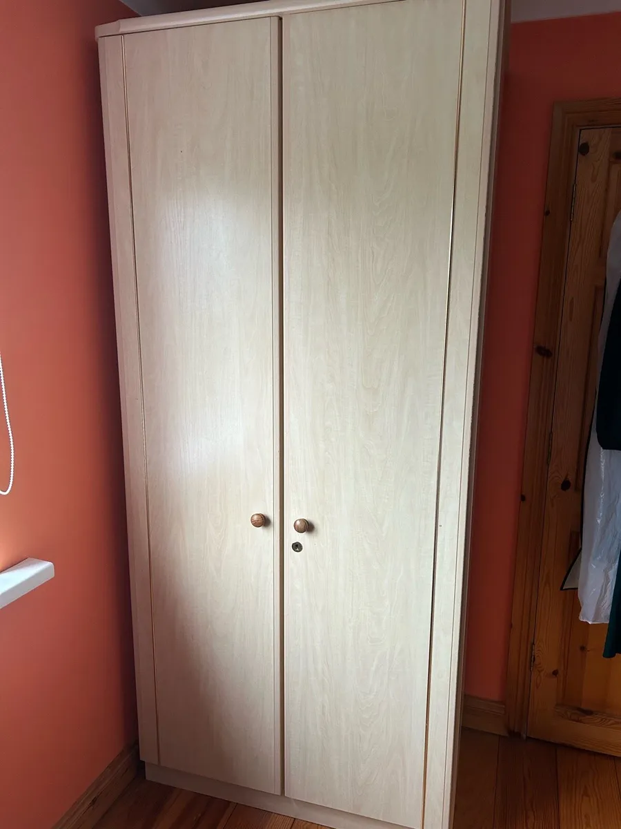 Bedroom/ Sitting Room furniture - Image 1